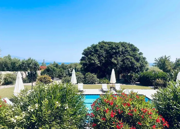 Hestia - Seaview Serenity With Private Pool By Mana Gers
