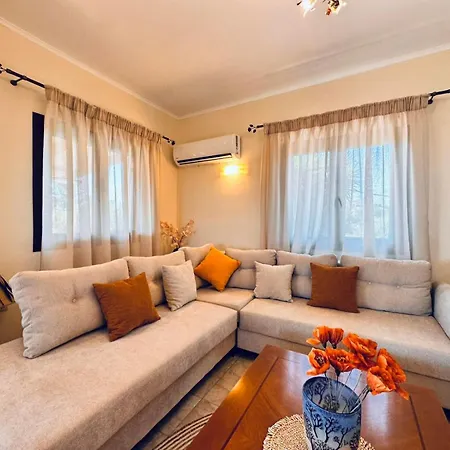 Villa Hestia - Seaview Serenity With Private Pool By Mana Gers